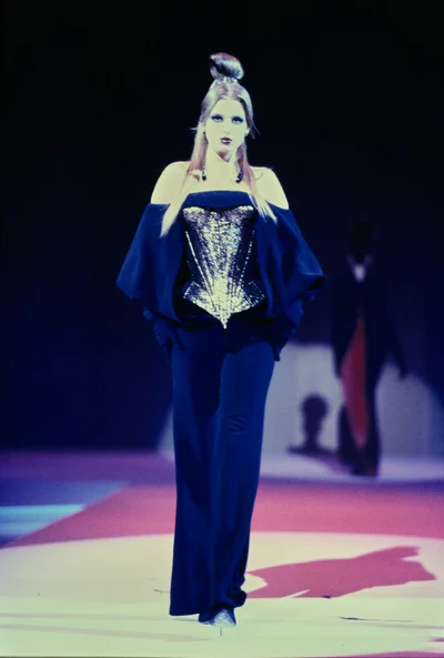 Look 36